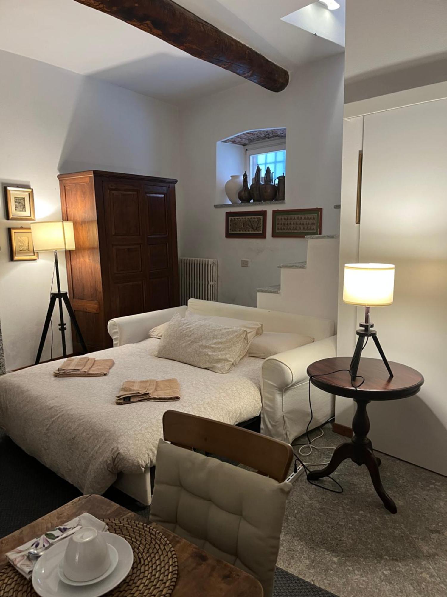 Bellagio Retreat - Cozy Apartment In San Giovanni Eksteriør billede